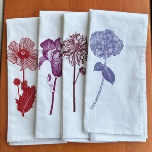 Salty Raven white cotton tea towels.  Set of 4  flower print